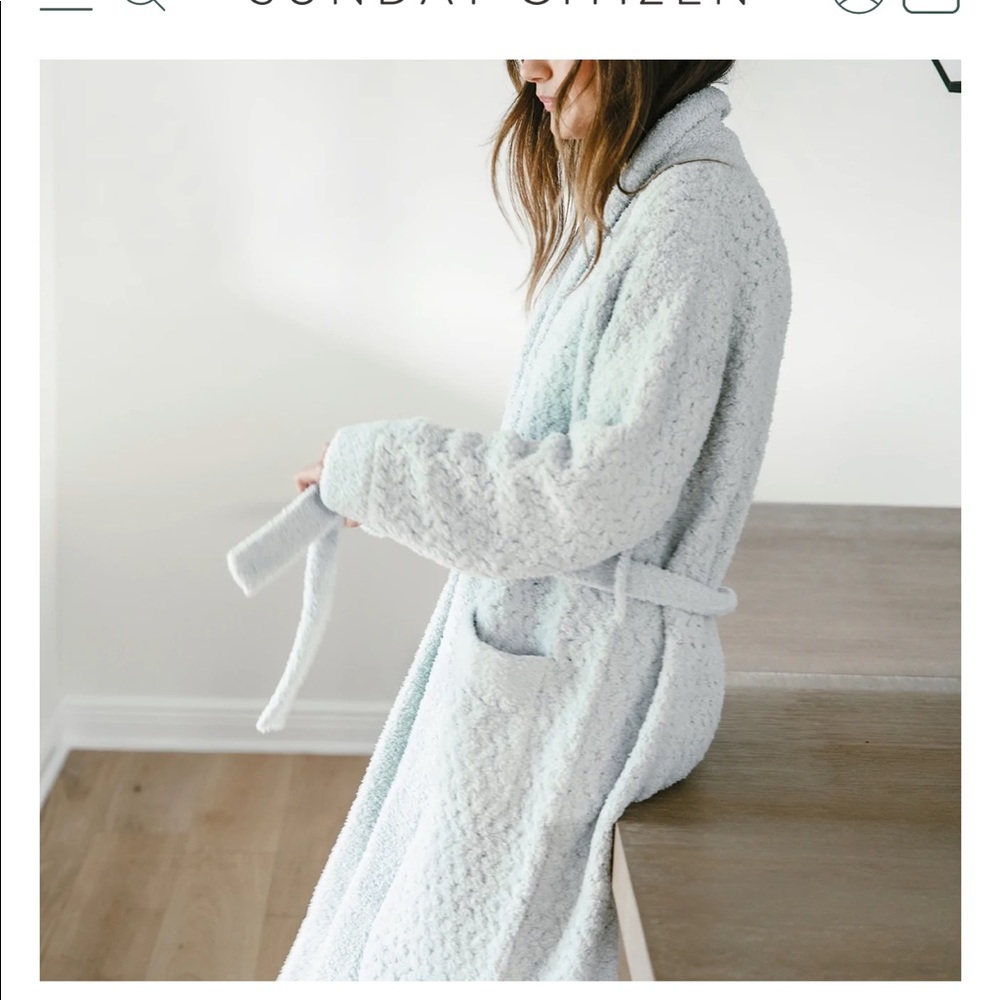 Cozy Gray Women's Robe - Picture 12 of 14